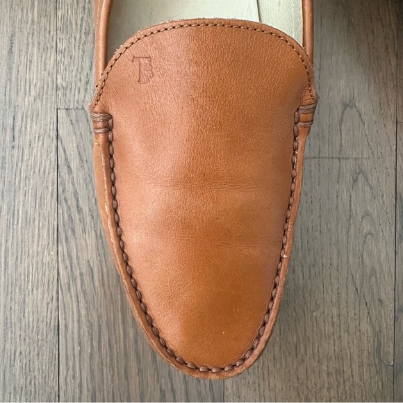 Tod’s Gommini Leather Driving Loafers in Camel Leather Size 40 EU / 10 US - Picture 4 of 8